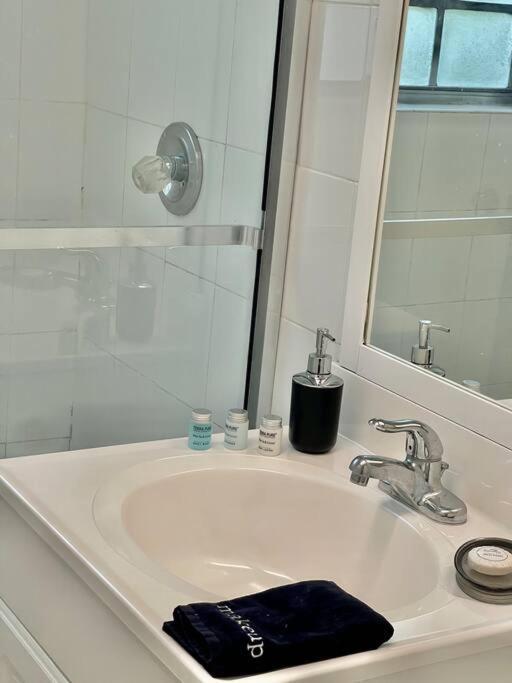 Amazing 5 - Bed Apartments Perfect For A Large Family Bal Harbour ภายนอก รูปภาพ
