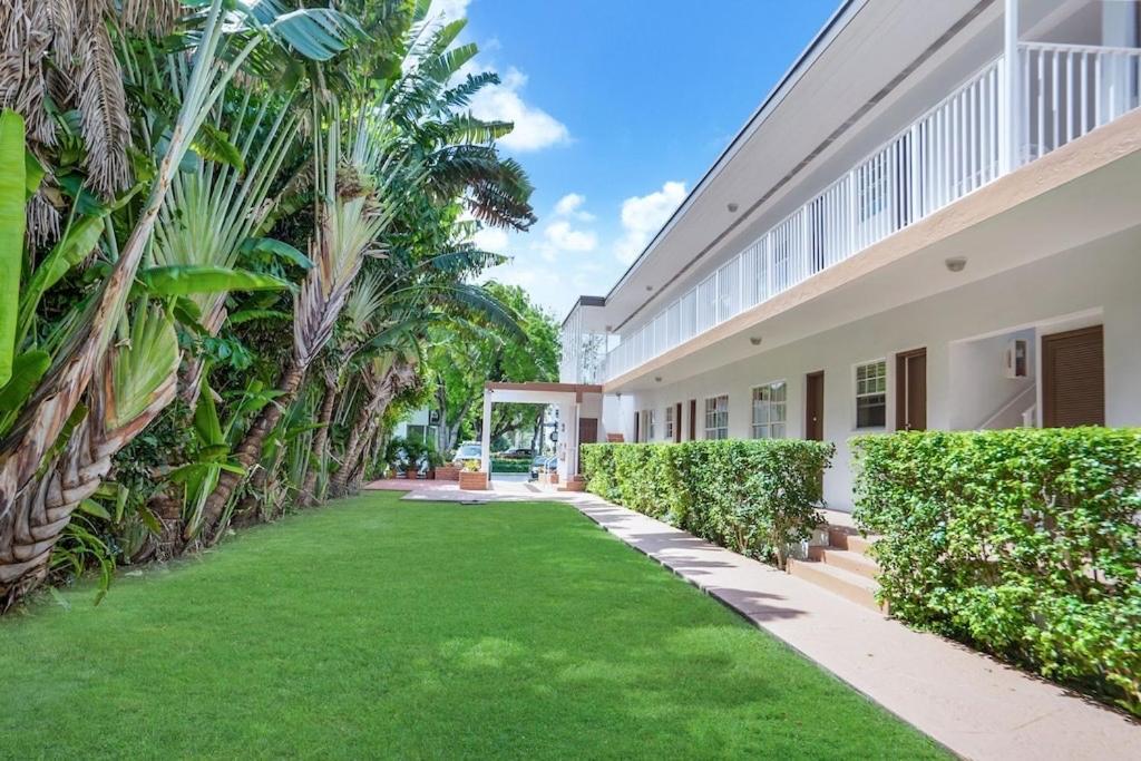 Amazing 5 - Bed Apartments Perfect For A Large Family Bal Harbour ภายนอก รูปภาพ